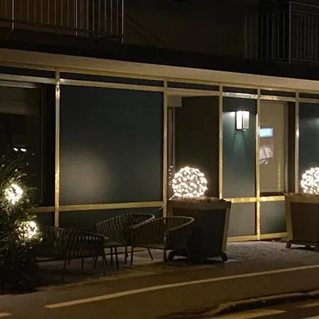 玛洛依亚酒店 3*