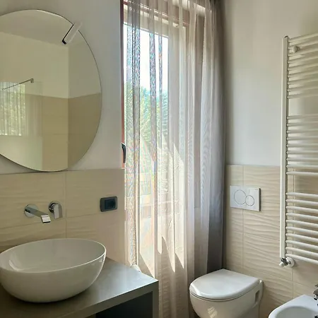 Maloia ホテル Dubino