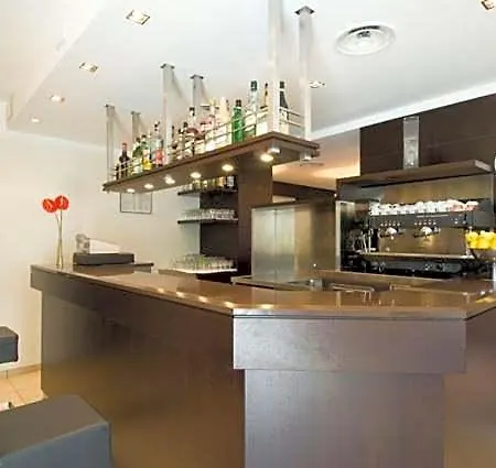 Maloia 3* Dubino